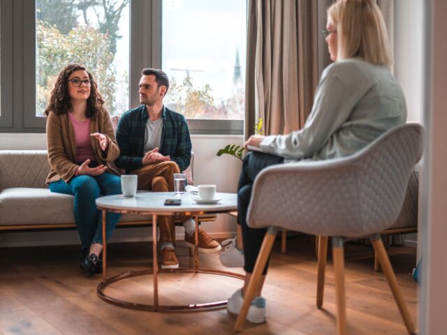 Why Weekly Couples Therapy Works Better Than Monthly